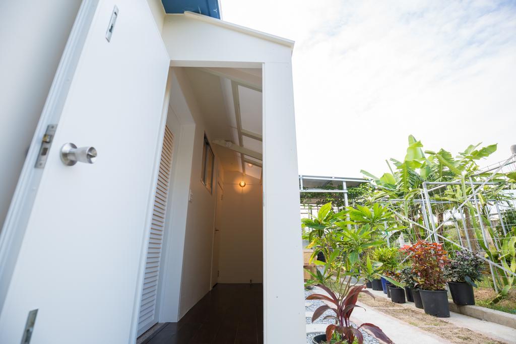 Hacobune Tinyhouse Onna Bagian luar foto